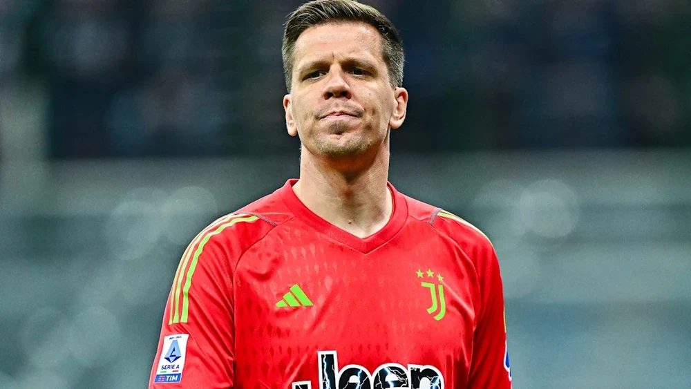 Wojciech Szczesny đã sẵn sàng gia nhập Barcelona